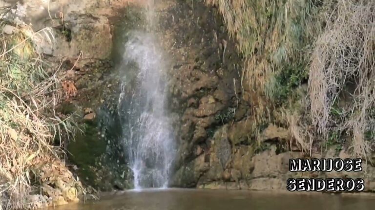 Piscinas Naturales: Paraísos para Refrescarse